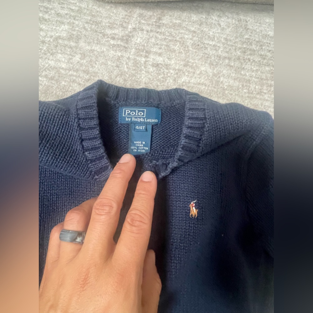 Polo navy sweater